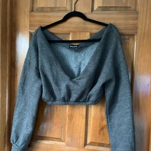PRETTY LITTLE THING Cropped Sweatshirt